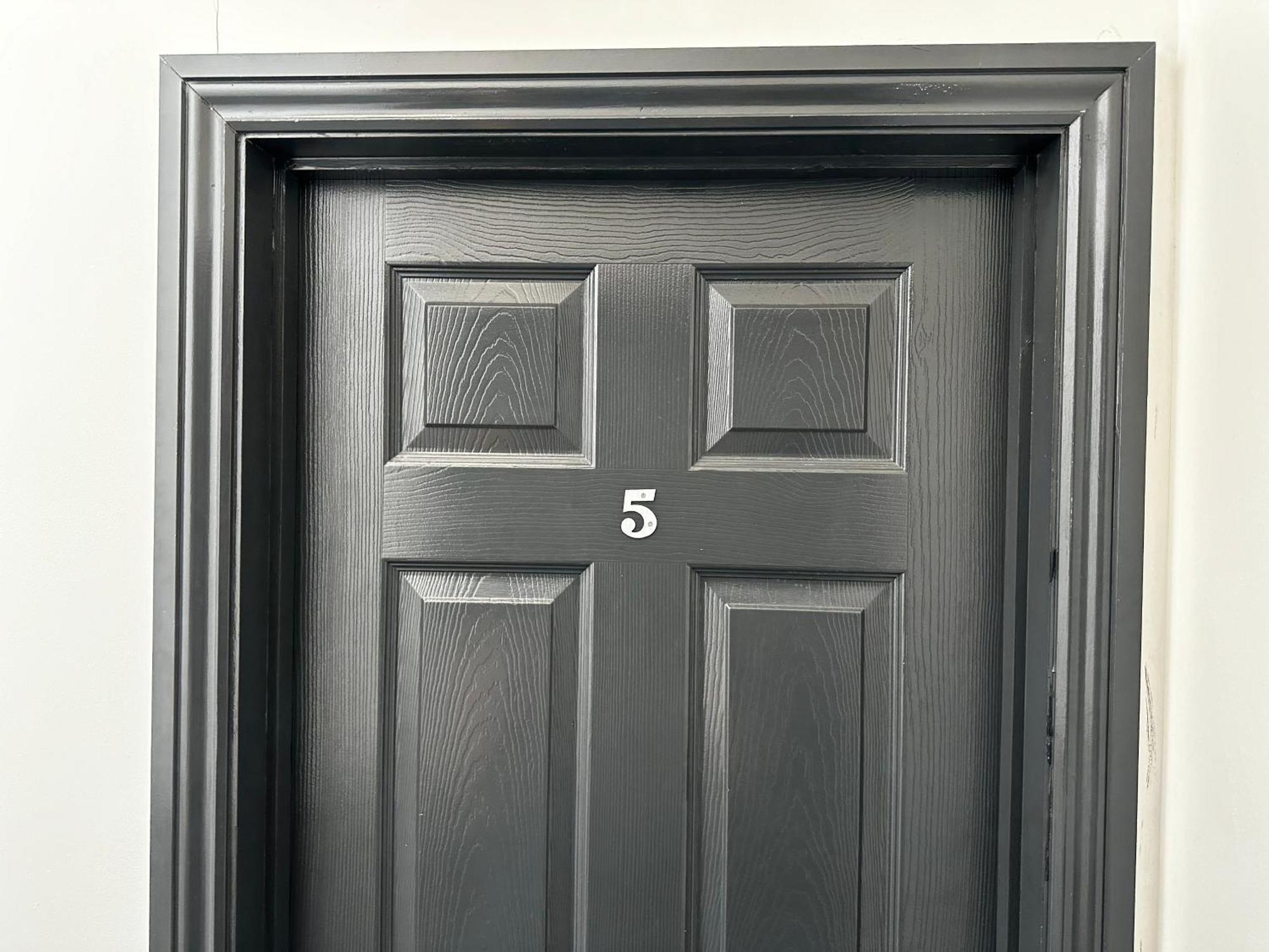 Apartamento 6D Hosting Coventry Exterior foto